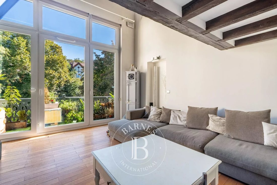 Apartment in Saint-Germain-en-Laye, Ile-de-France, France 2 - 18807108