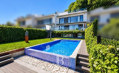 Townhouse en Mendebaldea, San Sebastián, España 1