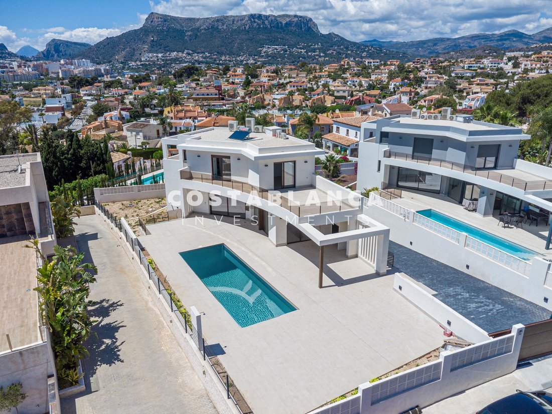 Villa in Calp, Land Valencia, Spanien 1 - 17946645