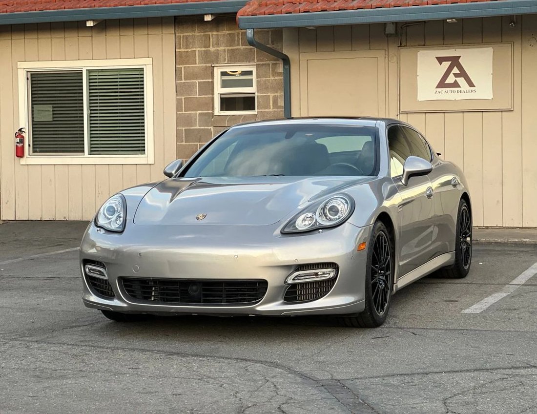 Sedan in Martinez, CA, United States 1 - 18808767