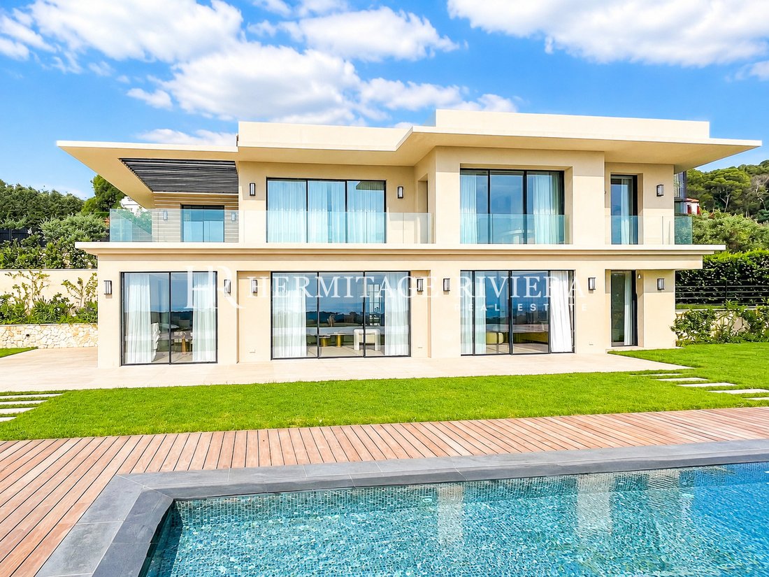 Villa in Nice, Provence-Alpes-Côte d'Azur, France 1 - 18807056