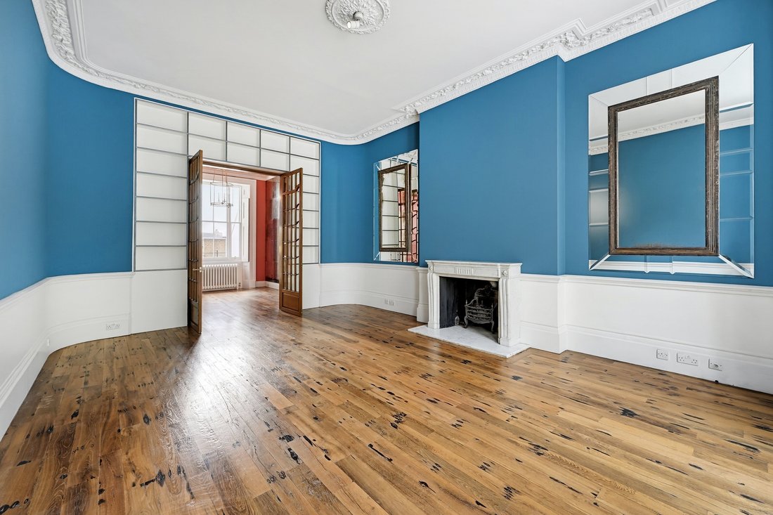 Apartment in South Kensington, Kensington And Chelsea, England 5 - 18806483