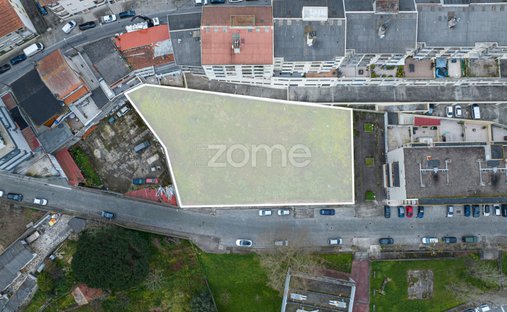 Terreno a Valbom, Oporto, Portogallo 1