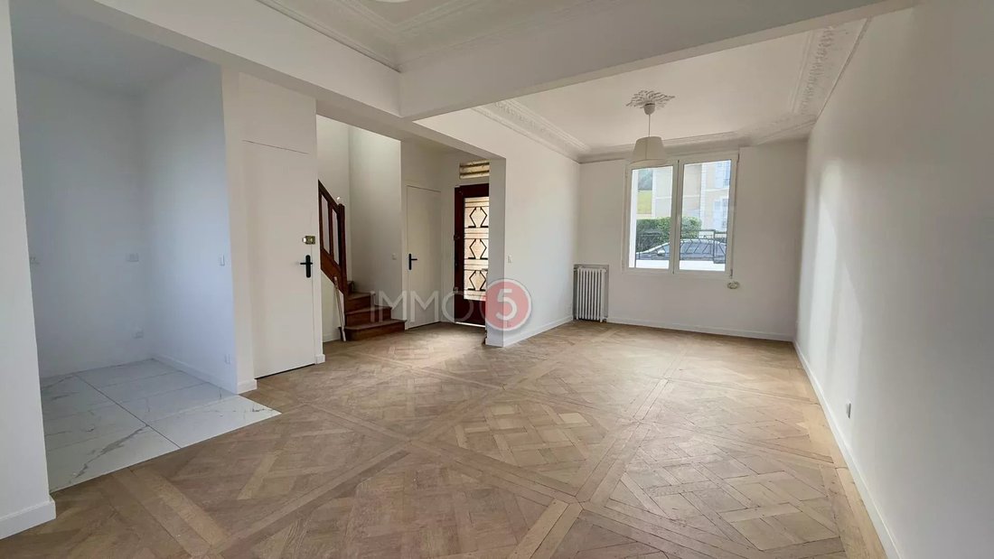 House in Thiers, Le Raincy, France 3 - 18808529