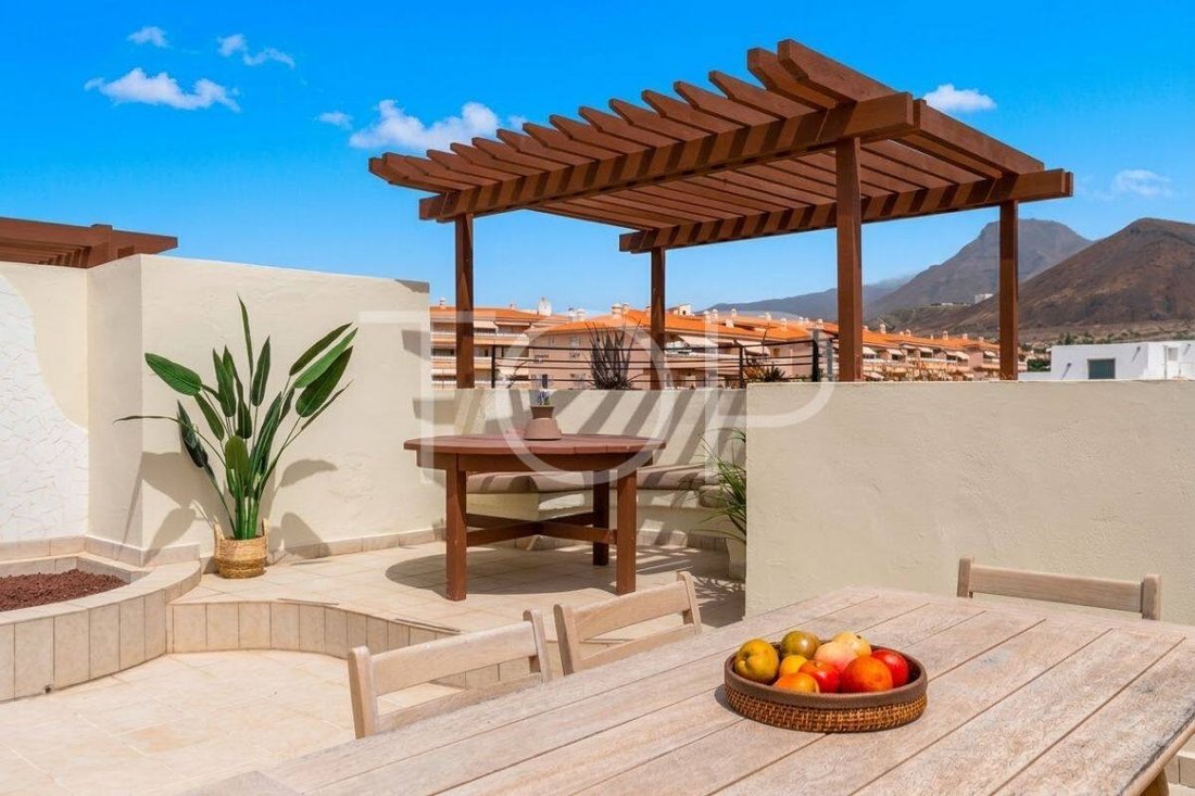 Apartment in Los Cristianos, Canary Islands, Spain 1 - 15561277