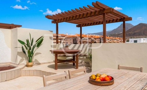 Penthouse in Los Cristianos, Canary Islands, Spain 1