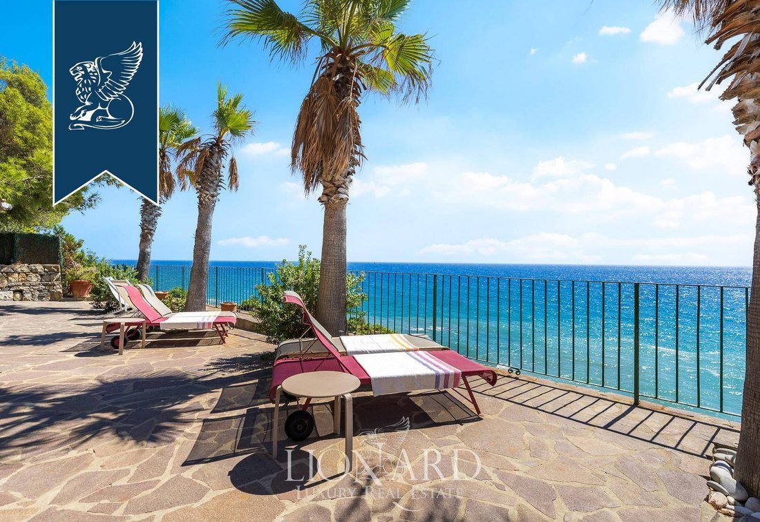 Villa in Oneglia, Imperia, Liguria 4 - 18808622