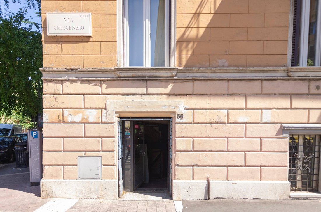 Prati, Rome, Italy 3 - 18809264