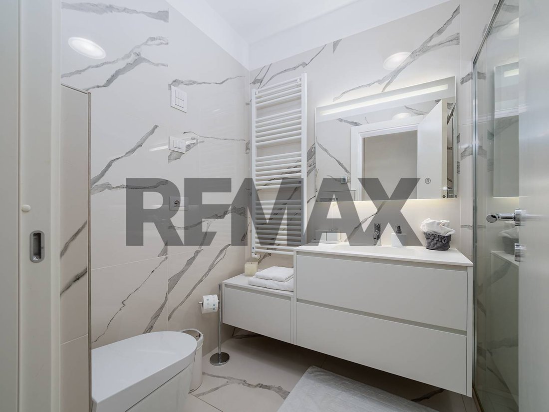Apartment in Independence - Queen Giovanna, Milan, Italy 3 - 18809274