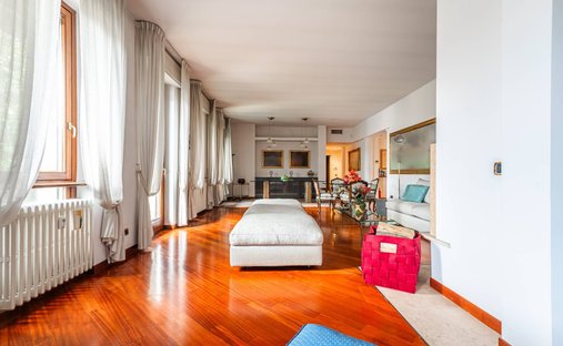 Apartment in Sant'Erasmo-Ospedale Vecchio, Legnano, Lombardy 1