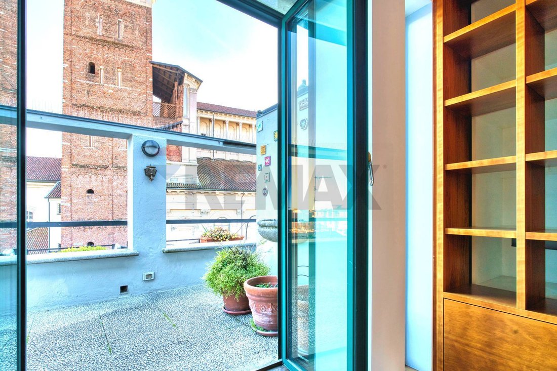 Apartment in Centro, Novara, Piedmont 4 - 18809268