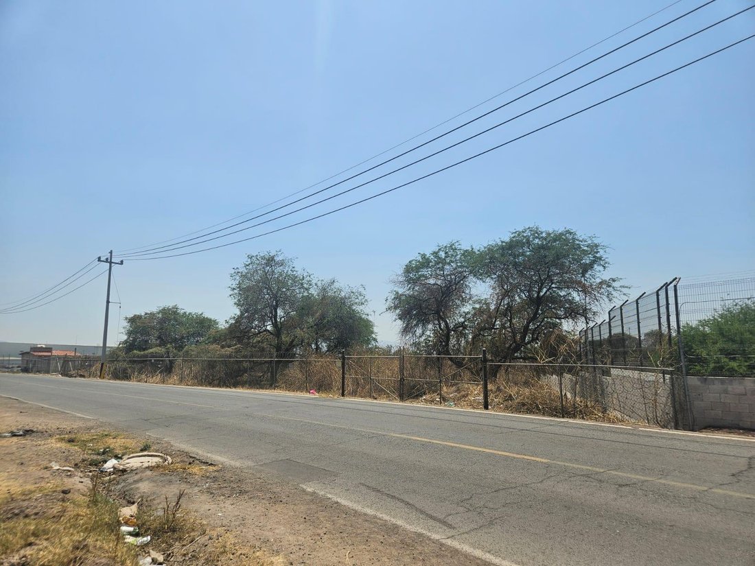 Land in Hacienda Vieja del Castillo, Jalisco, Mexico 4 - 18809442