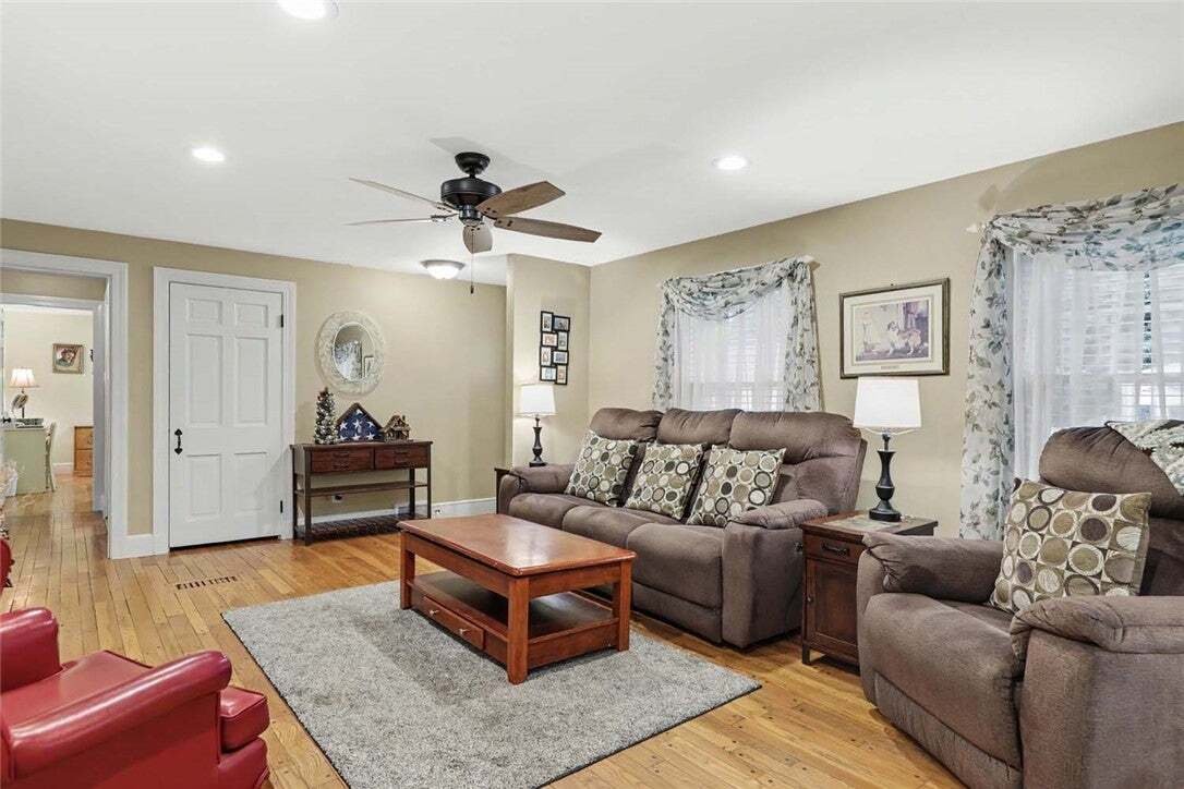 Casa en Cumberland, Rhode Island, Estados Unidos 5 - 18809735