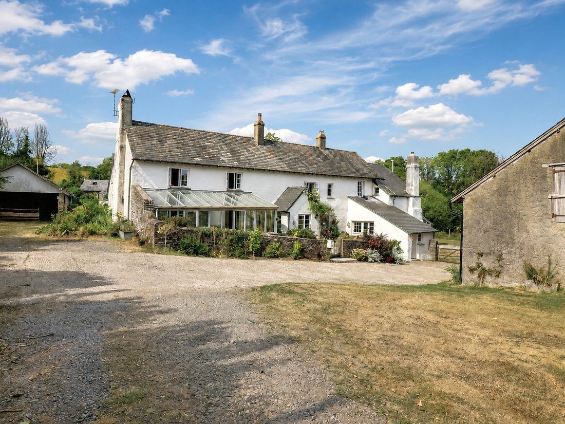 House in Langtree, England 1 - 18809674