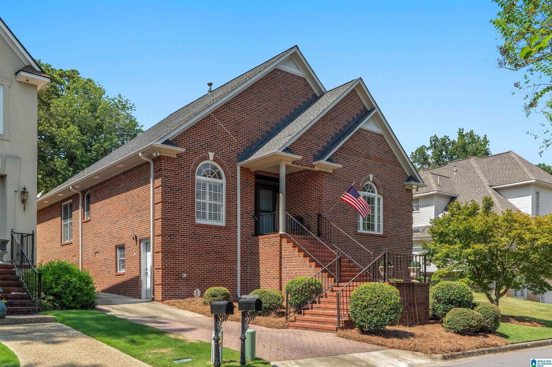 House in Mountain Brook, Alabama, United States 2 - 18809624
