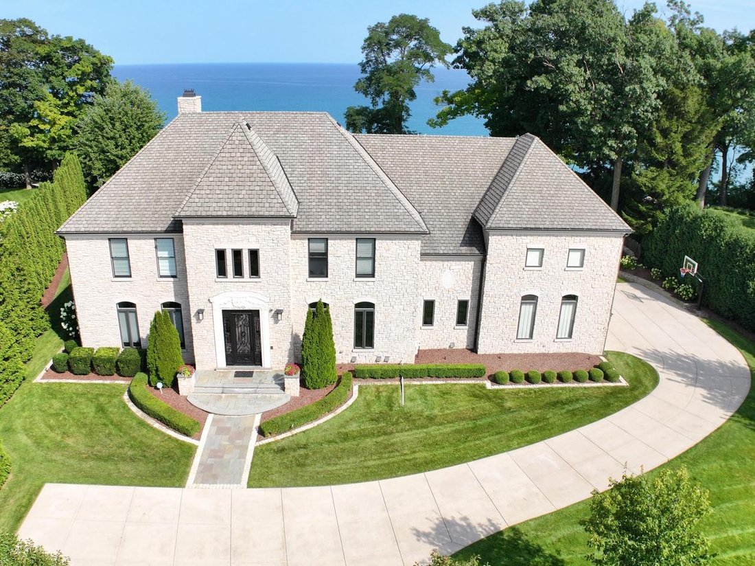 Maison à Fox Point, Wisconsin, États-Unis 3 - 18809769