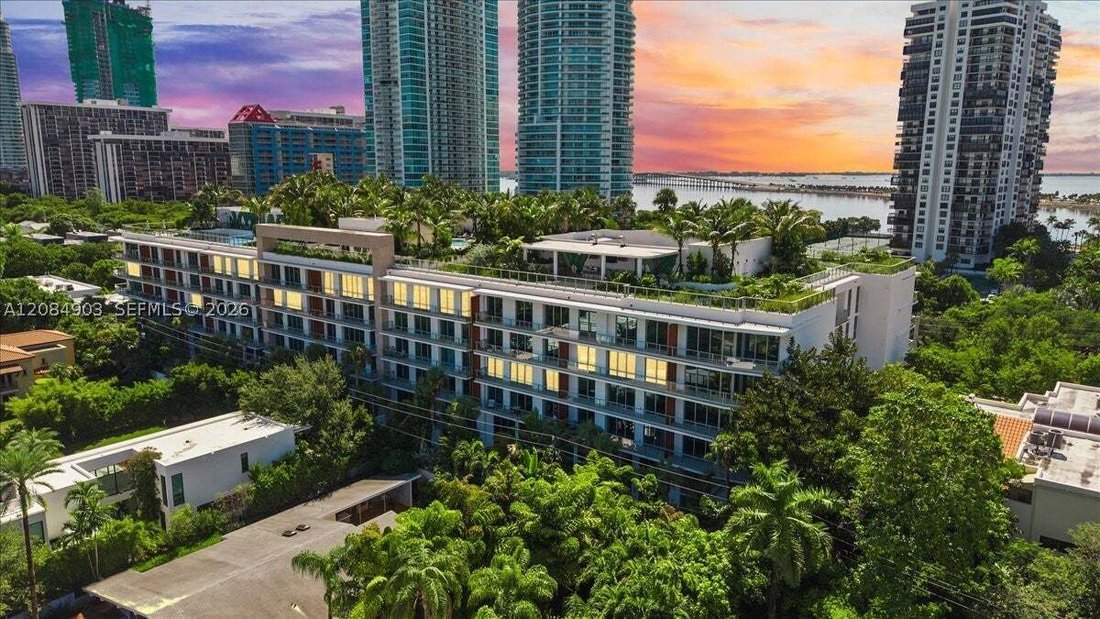 Condominio a Miami, Florida, Stati Uniti 1 - 18809754