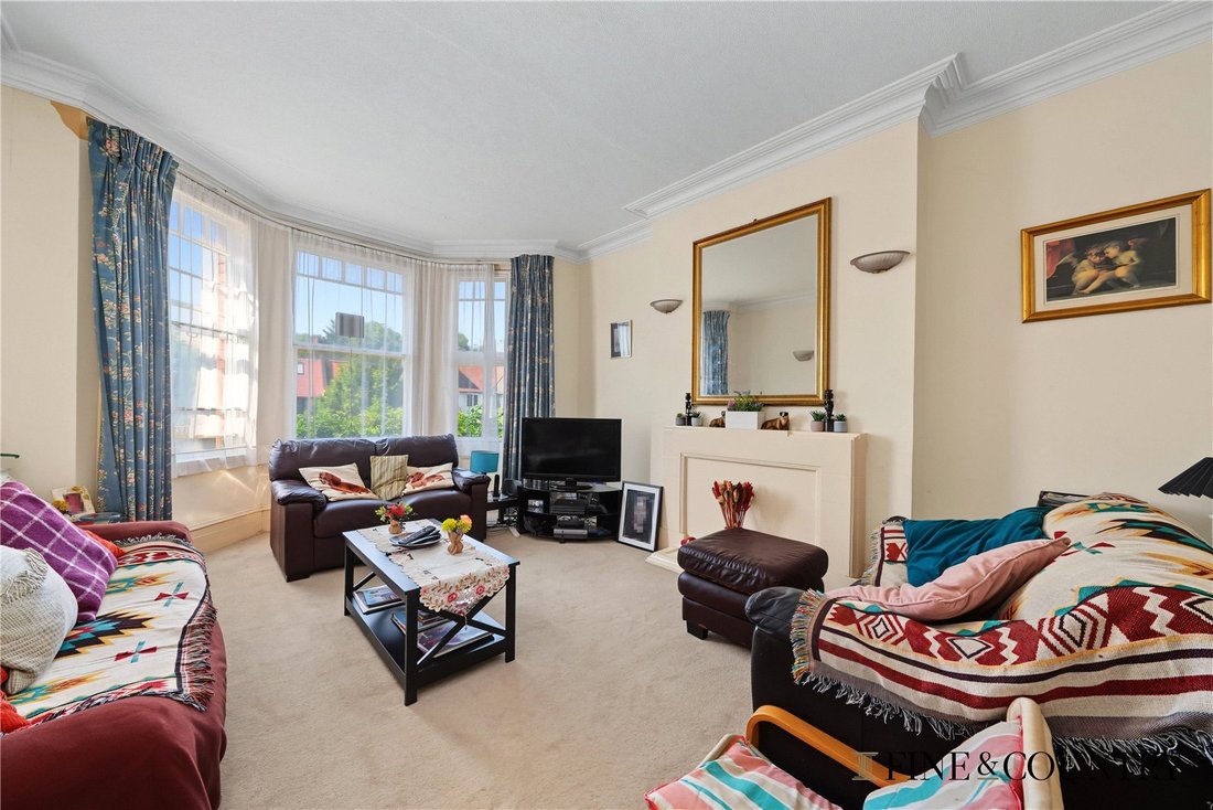 Apartment in West Hampstead, Camden, England 2 - 18809775