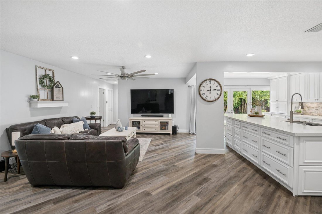 House in Coral Springs, Florida, United States 5 - 18809542