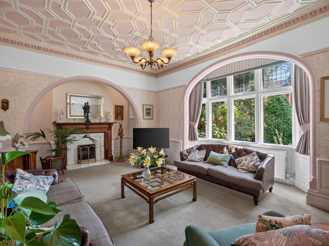 House in Olton, Solihull, England 3 - 18809616