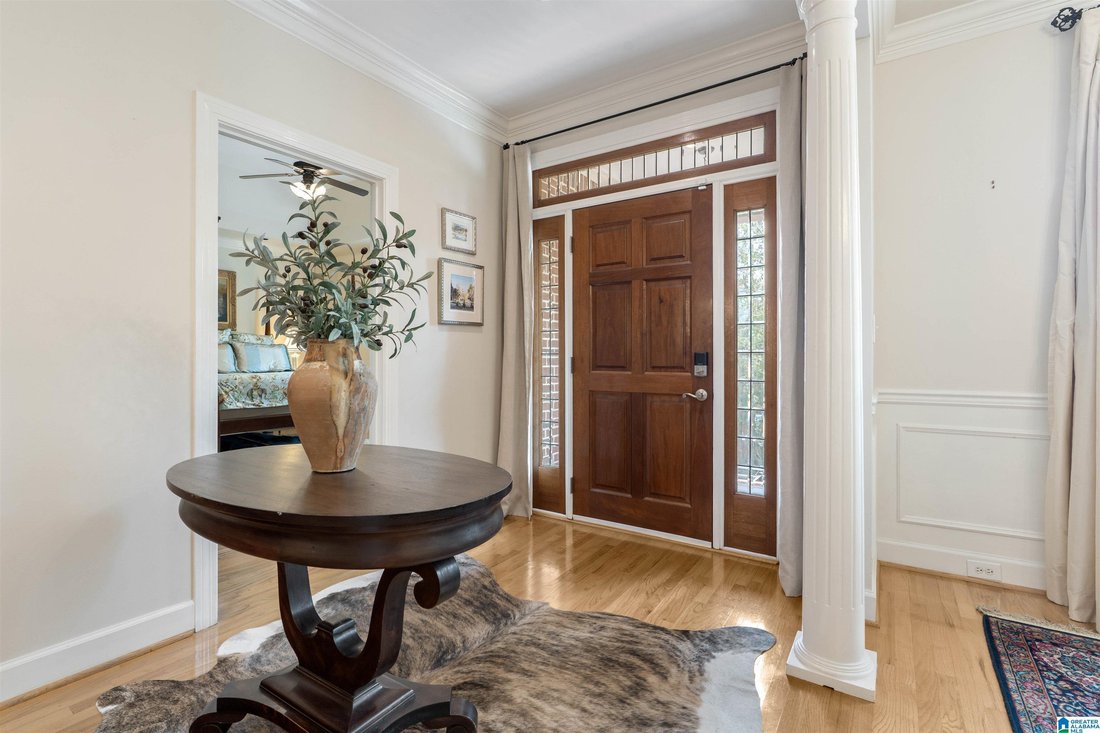 House in Mountain Brook, Alabama, United States 3 - 18809624