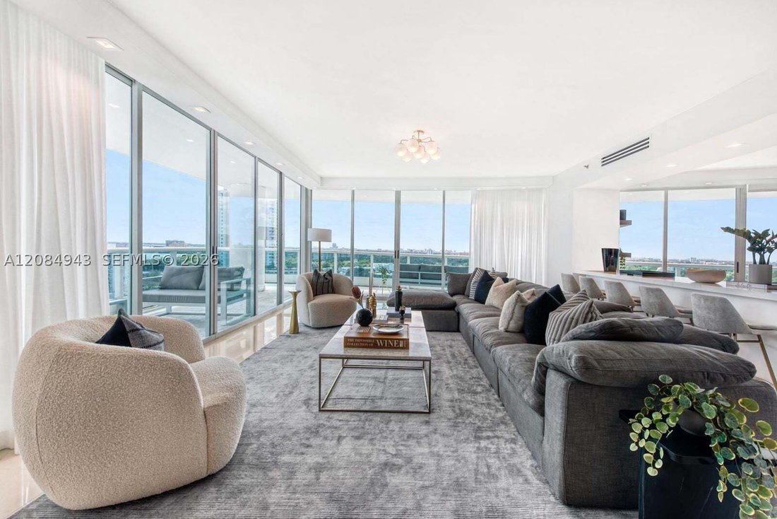 Condominio a Miami, Florida, Stati Uniti 1 - 18809756