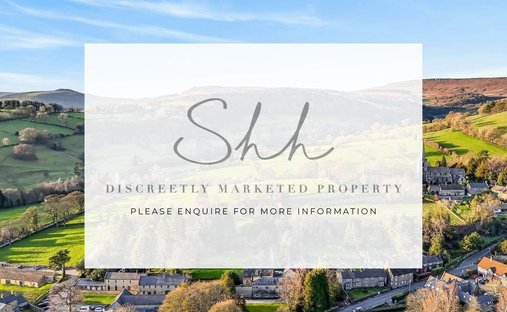 Country House in Hope Valley, High Peak, England 1