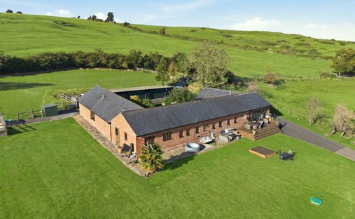 Casa a Tinkers End, Granborough, Inghilterra 1