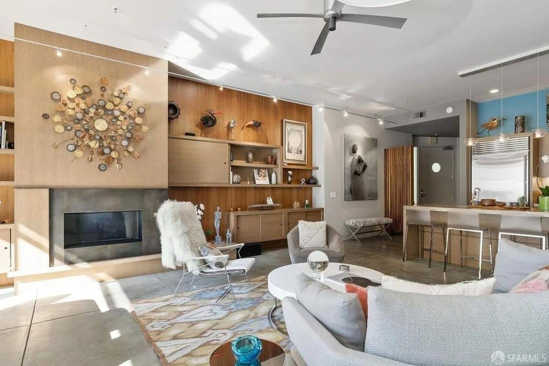 Condo in San Francisco, California, United States 3 - 18809703