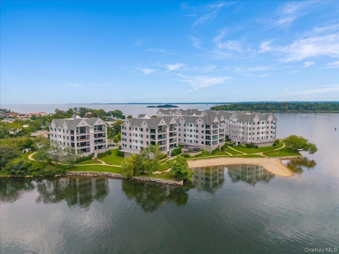 Condominio a New Rochelle, New York, Stati Uniti 1 - 18809595