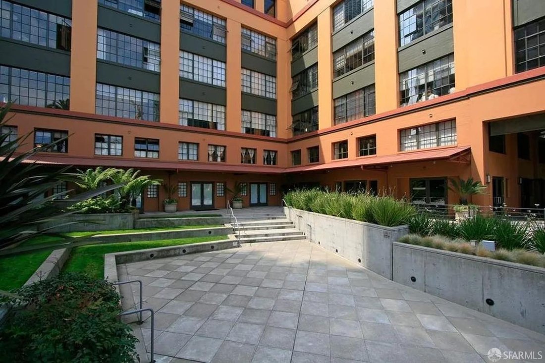 Condo in San Francisco, California, United States 1 - 18809703
