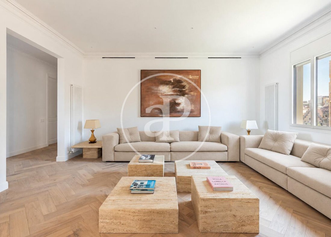 Attico a Eixample, Barcellona, Spagna 2 - 18248325