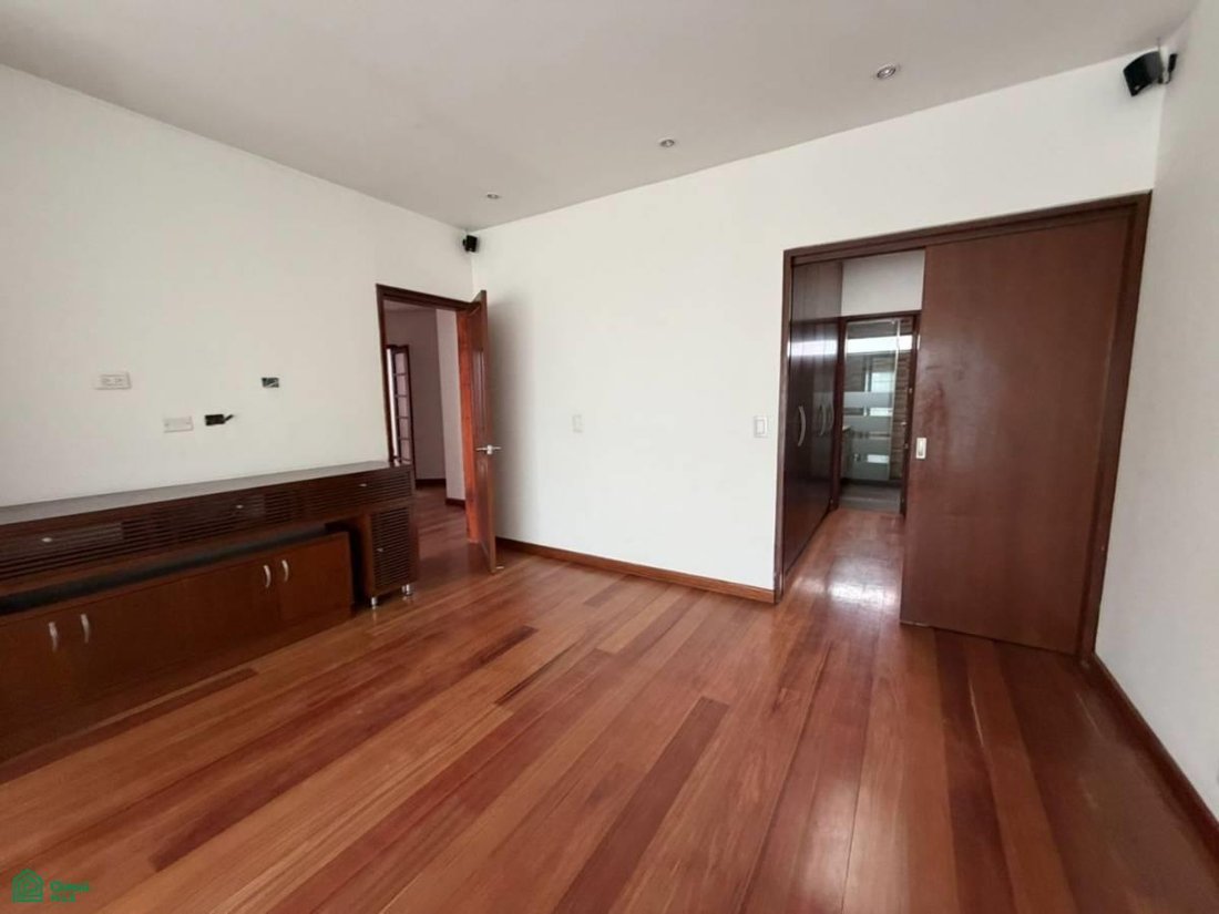 Condo in Bogota, Bogotá, Colombia 5 - 18809489