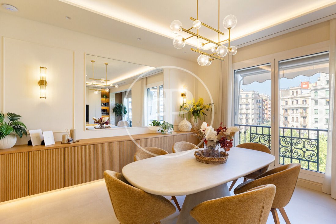 Appartamento a Eixample, Barcellona, Spagna 3 - 18810053