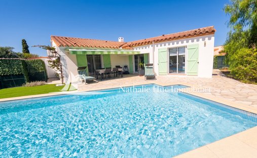 Villa in Saint-Cyprien, Okzitanien, Frankreich 1