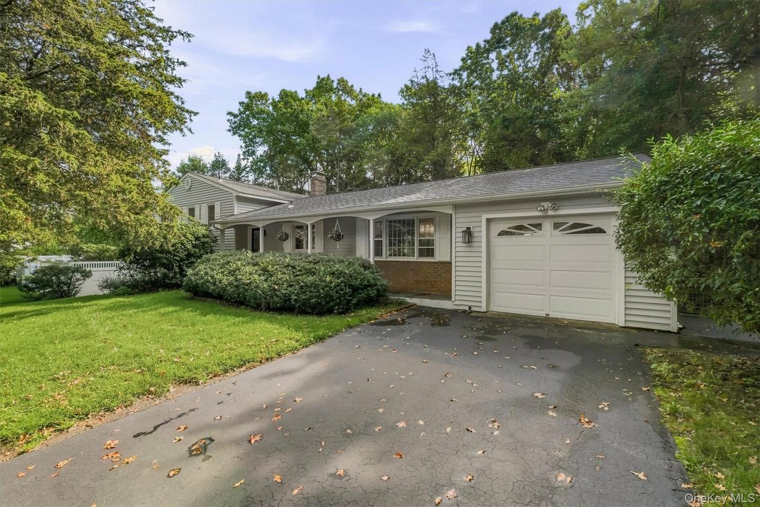 House in Spackenkill, New York, United States 3 - 18809994