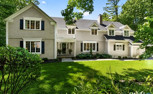 House in Simsbury, Connecticut, United States 1