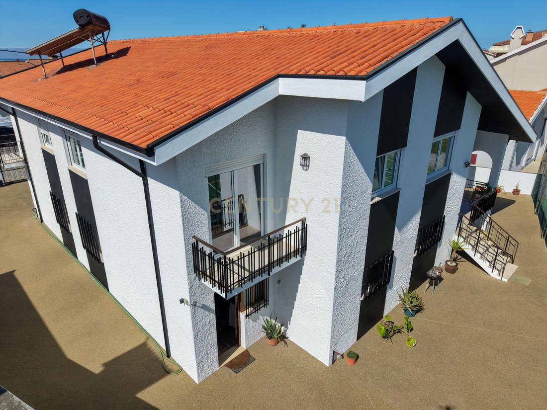 Villa in Sao Felix da Marinha, Porto District, Portugal 3 - 18255483