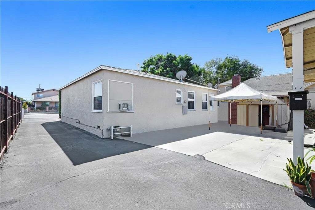 Cypress, California, United States 4 - 18809848