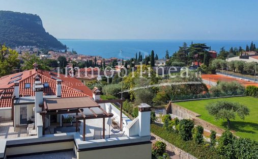 Wohnung in Garda, Venetien, Italien 1