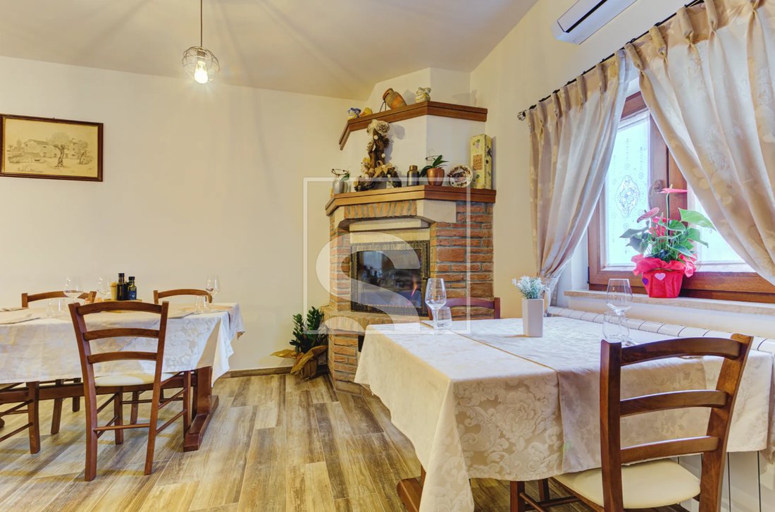 Maison à Poreč, Istrie, Croatie 3 - 18810024
