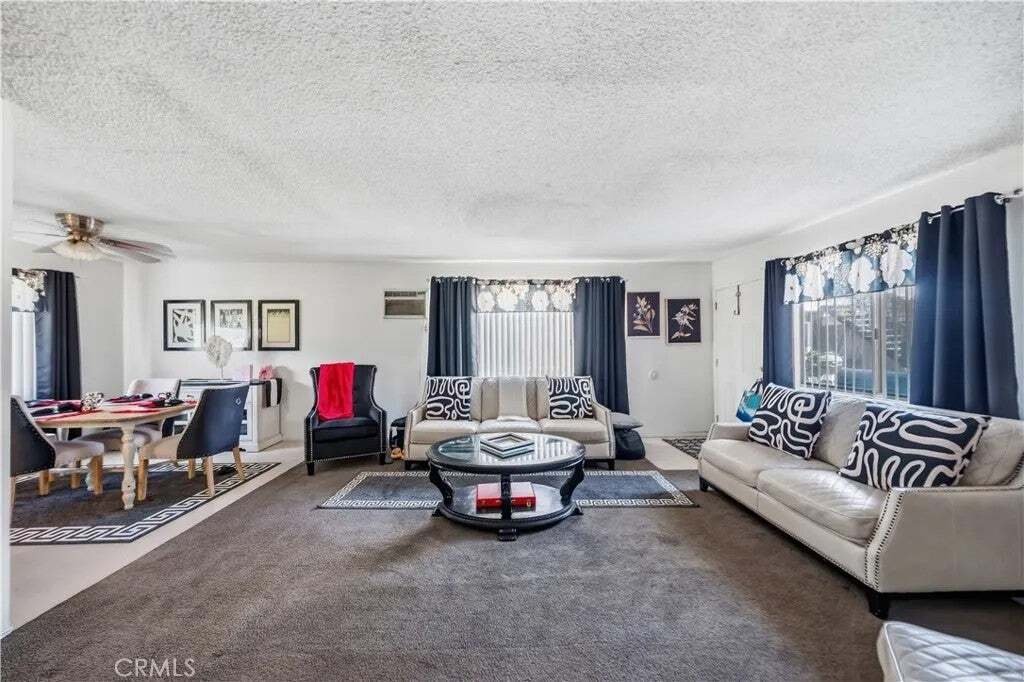 La Verne, California, United States 5 - 18601841