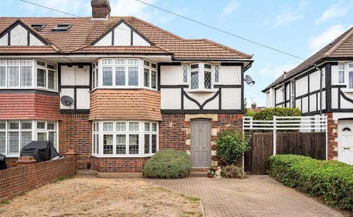 Haus in Kingston Upon Thames, Royal Borough of Kingston upon Thames, England 1