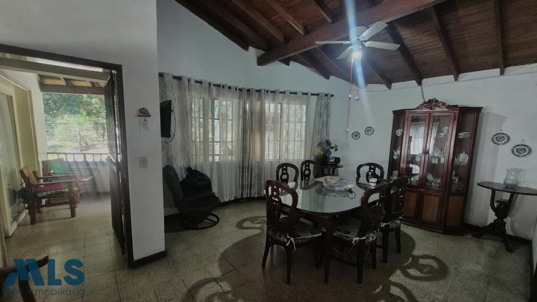 House in Medellín, Antioquia, Colombia 2 - 18809938