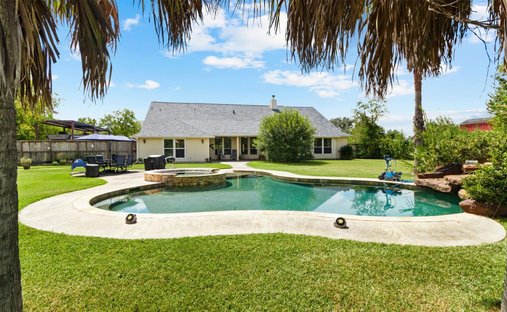 House in Alvin, Texas, United States 1