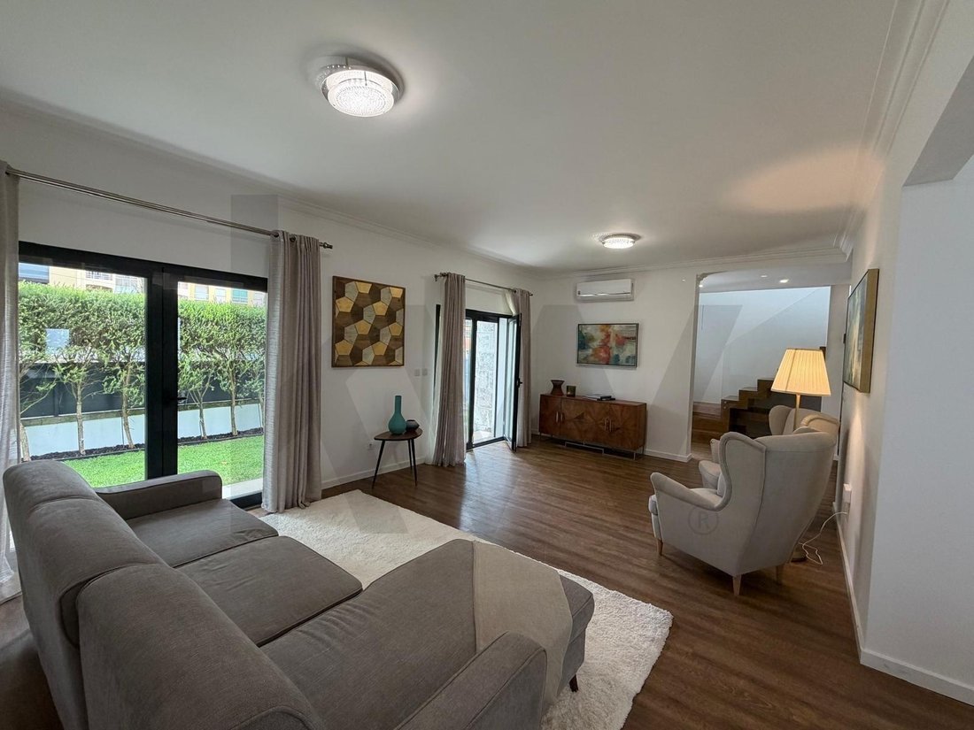 Townhouse en Cascais y Estoril, Distrito de Lisboa, Portugal 5 - 18810099
