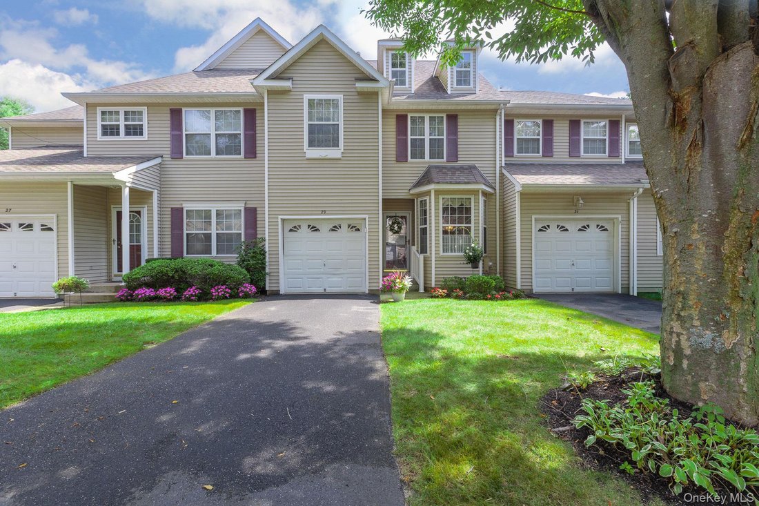 Condo in Nesconset, New York, United States 1 - 18810266