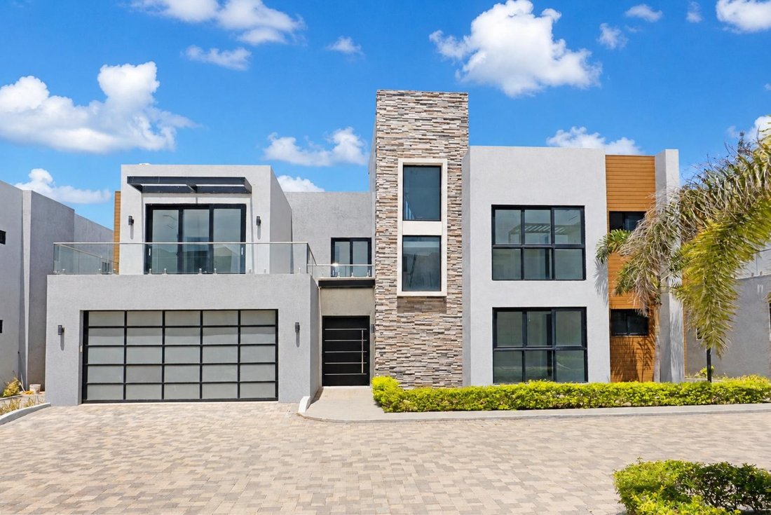 Townhouse in Rio Bueno, Trelawny Parish, Jamaica 1 - 18810251