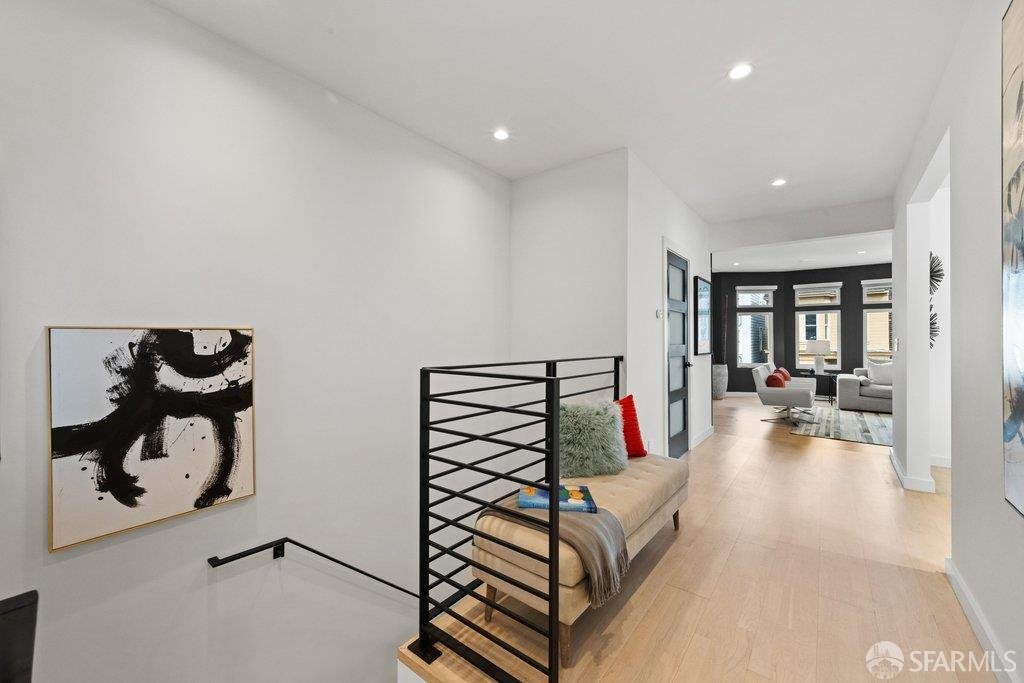 Condo in San Francisco, California, United States 5 - 18810102