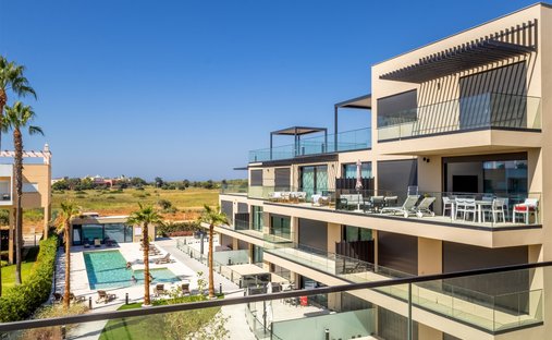 Apartment in Loule (Sao Clemente), Algarve, Portugal 1